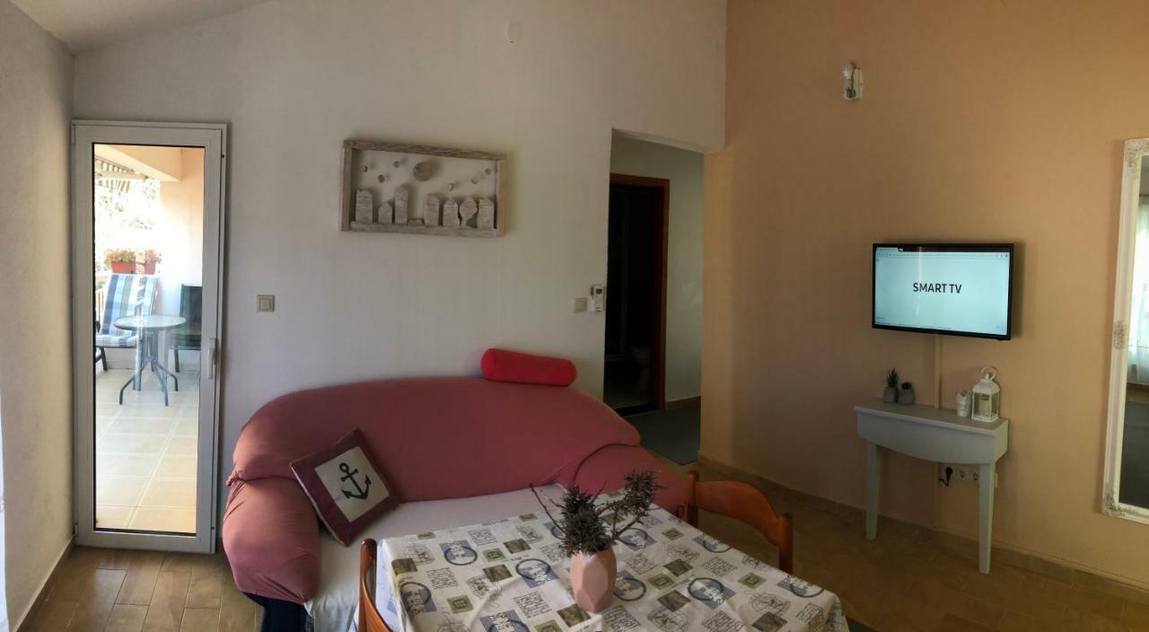 Apartments Leko Жуляна Экстерьер фото